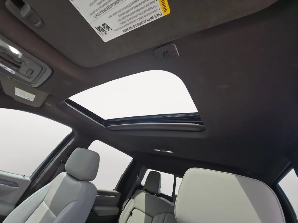 Used 2024 Summit White Chevrolet LTZ DRW image 17