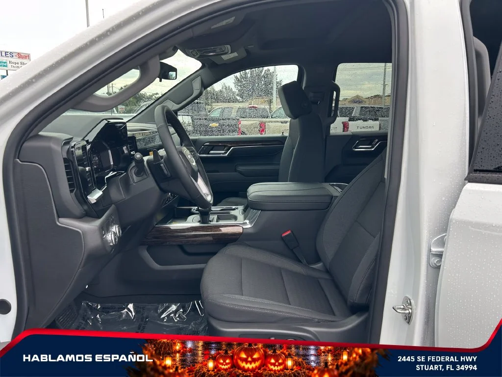 New 2026 Onyx Black GMC Elevation image 11