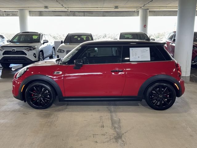 Used 2020 Chili Red MINI Signature image 6