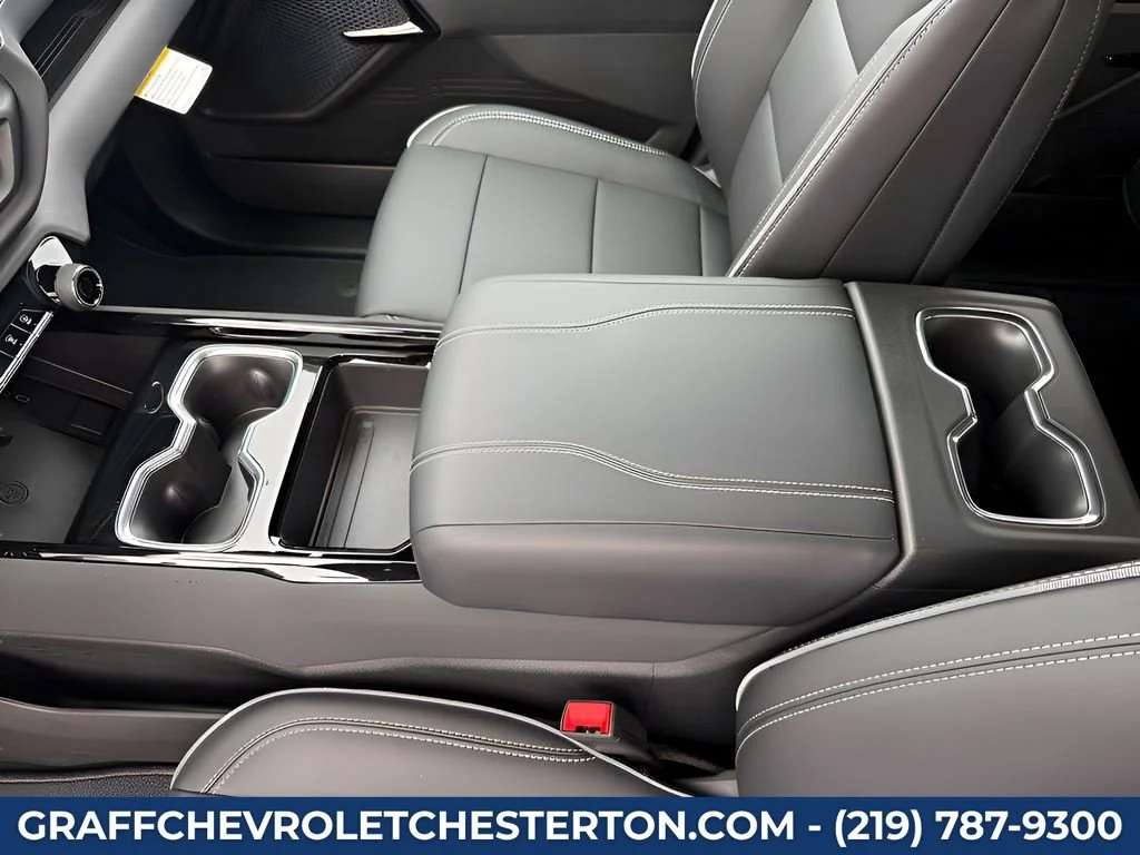 2026 Chevrolet Silverado EV LT - Photo 12