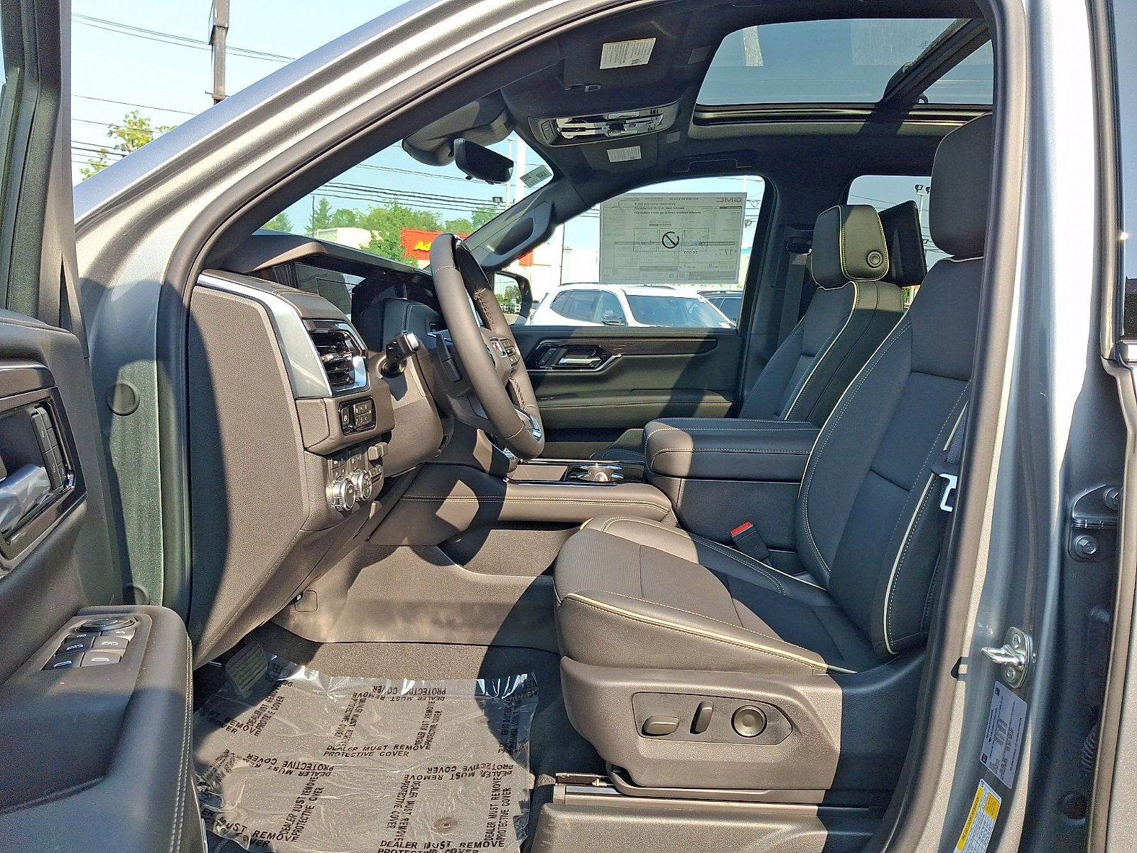 New 2026 Sterling Metallic GMC Elevation image 6