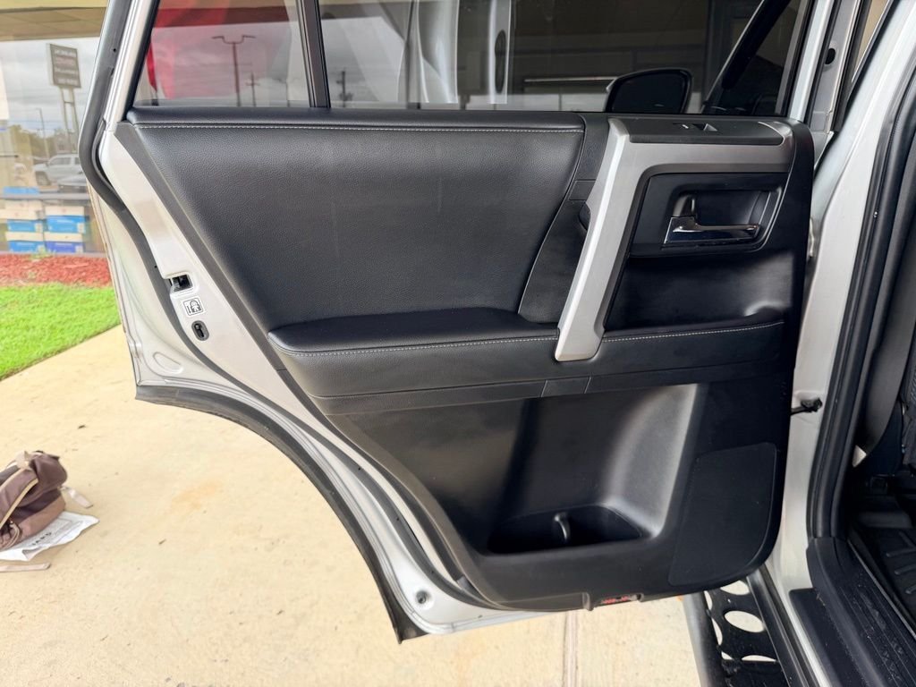 Used 2021 Silver Toyota SR5 image 28