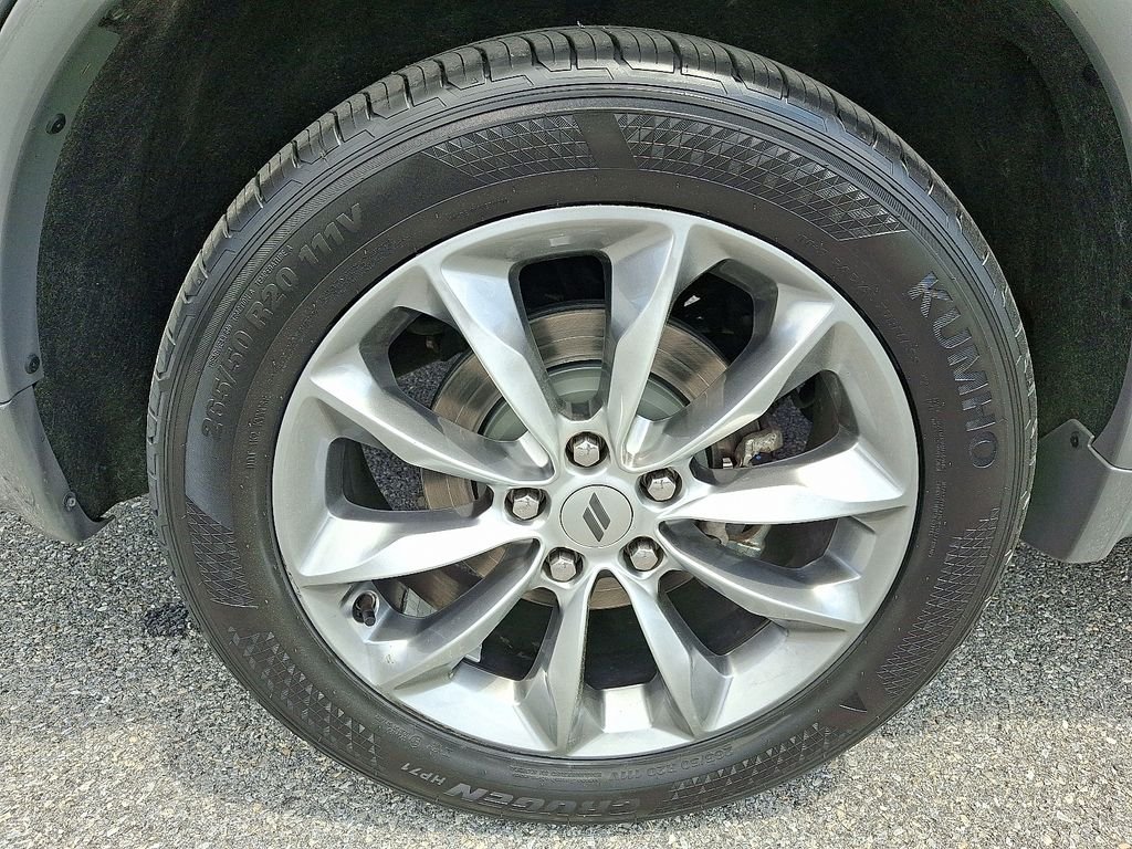 Used 2022 Gray Dodge Citadel image 9
