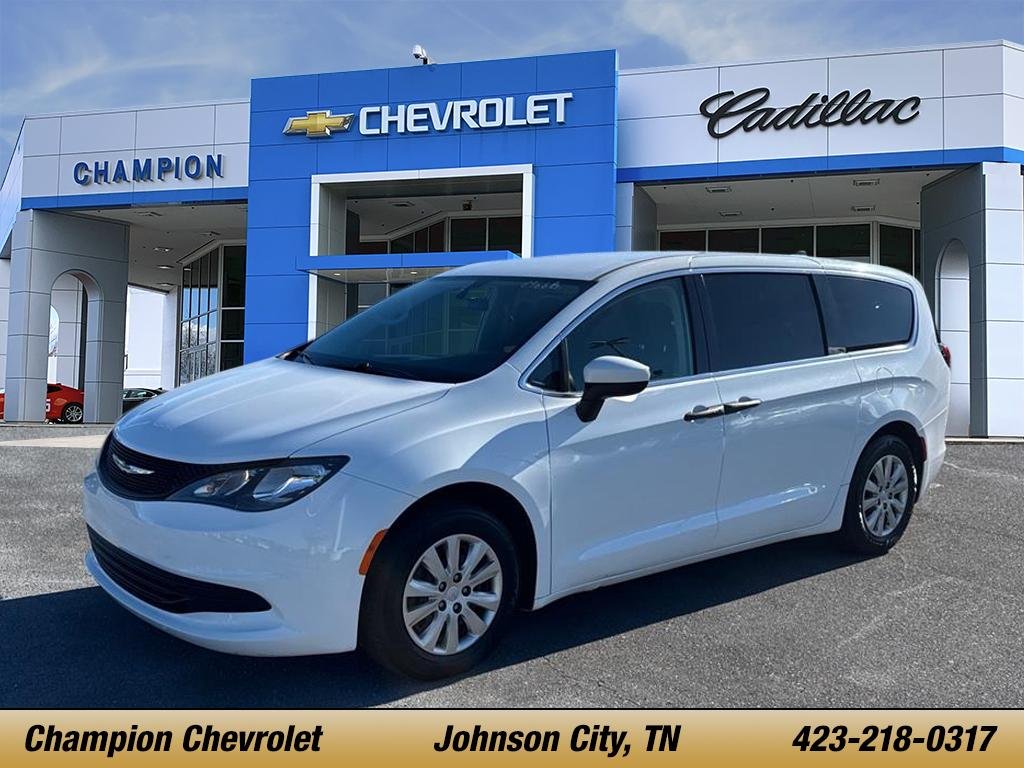 2020 Chrysler Voyager