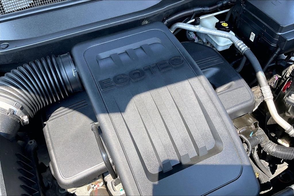 Used 2014 Silver Chevrolet LS image 36