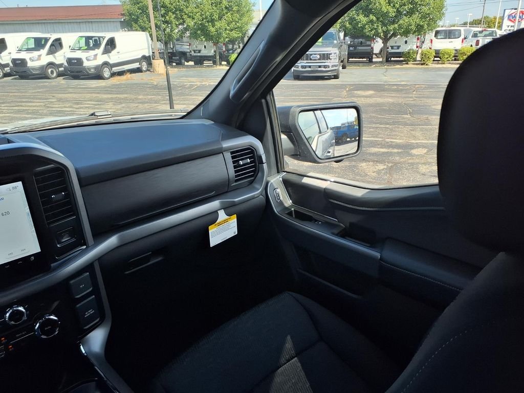 New 2026 Avalanche Ford XLT image 25