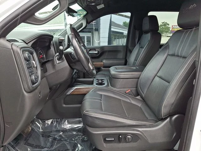 Used 2020 Beige Chevrolet High Country image 14