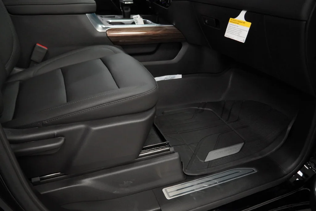 New 2026 Black Chevrolet RST image 30