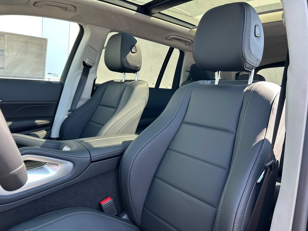 New 2026 Black Mercedes-Benz GLS 450 image 54