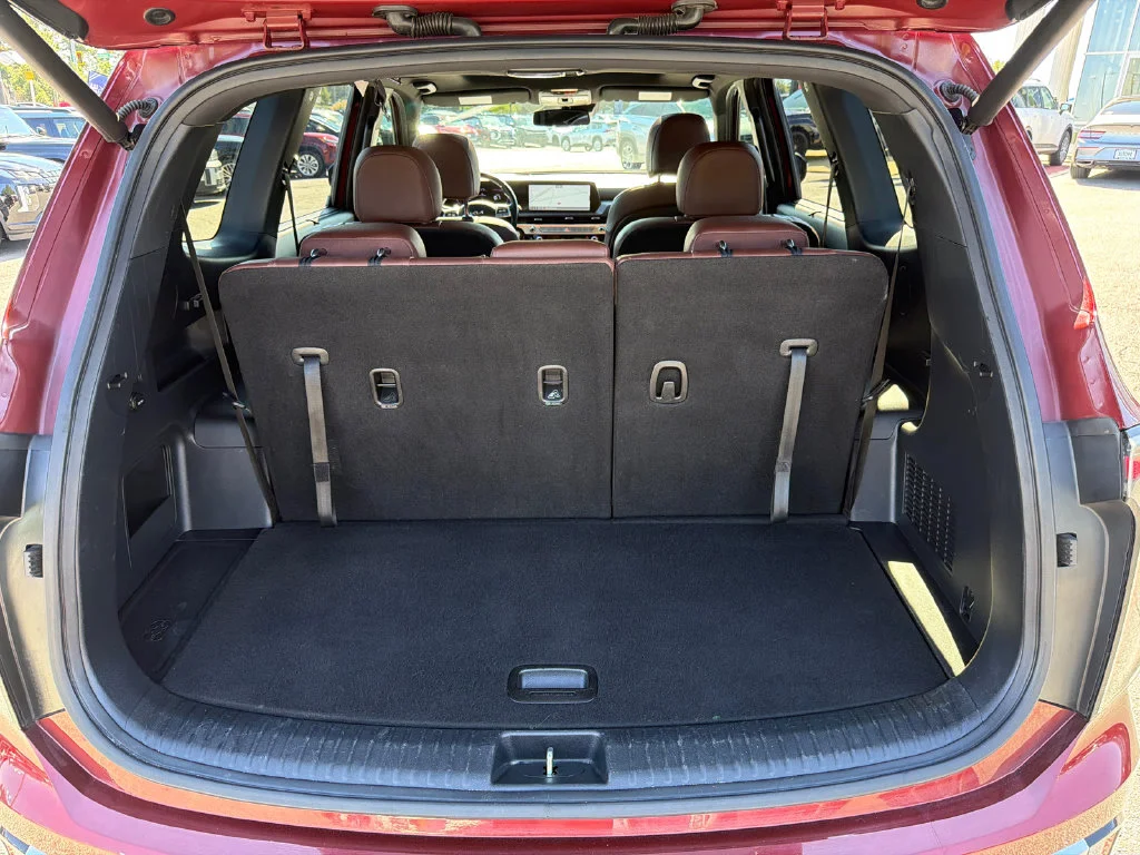Used 2024 Red Kia EX image 18