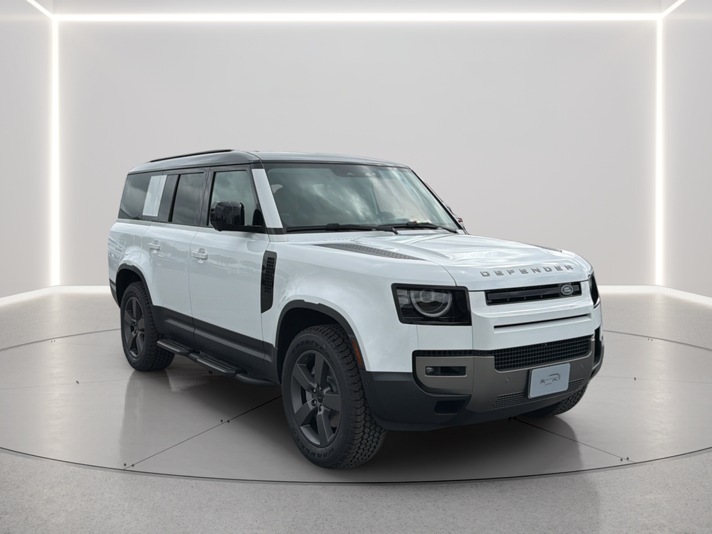 New 2026 Fuji White Land Rover S image 10