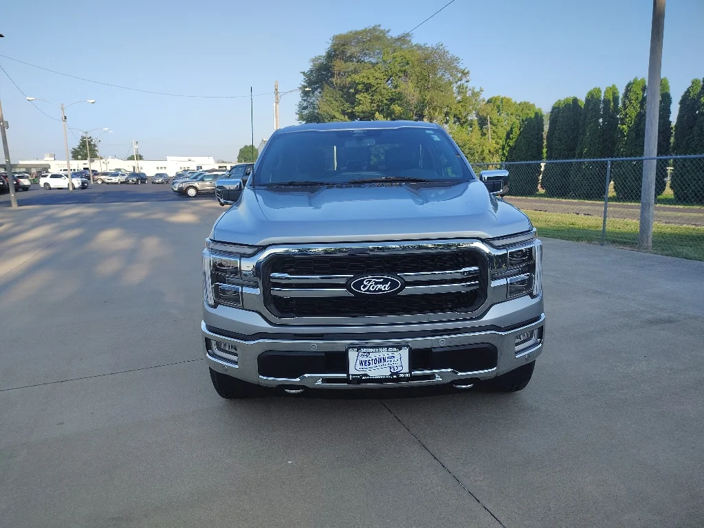 Used 2024 Iconic Silver Metallic Ford LARIAT image 7