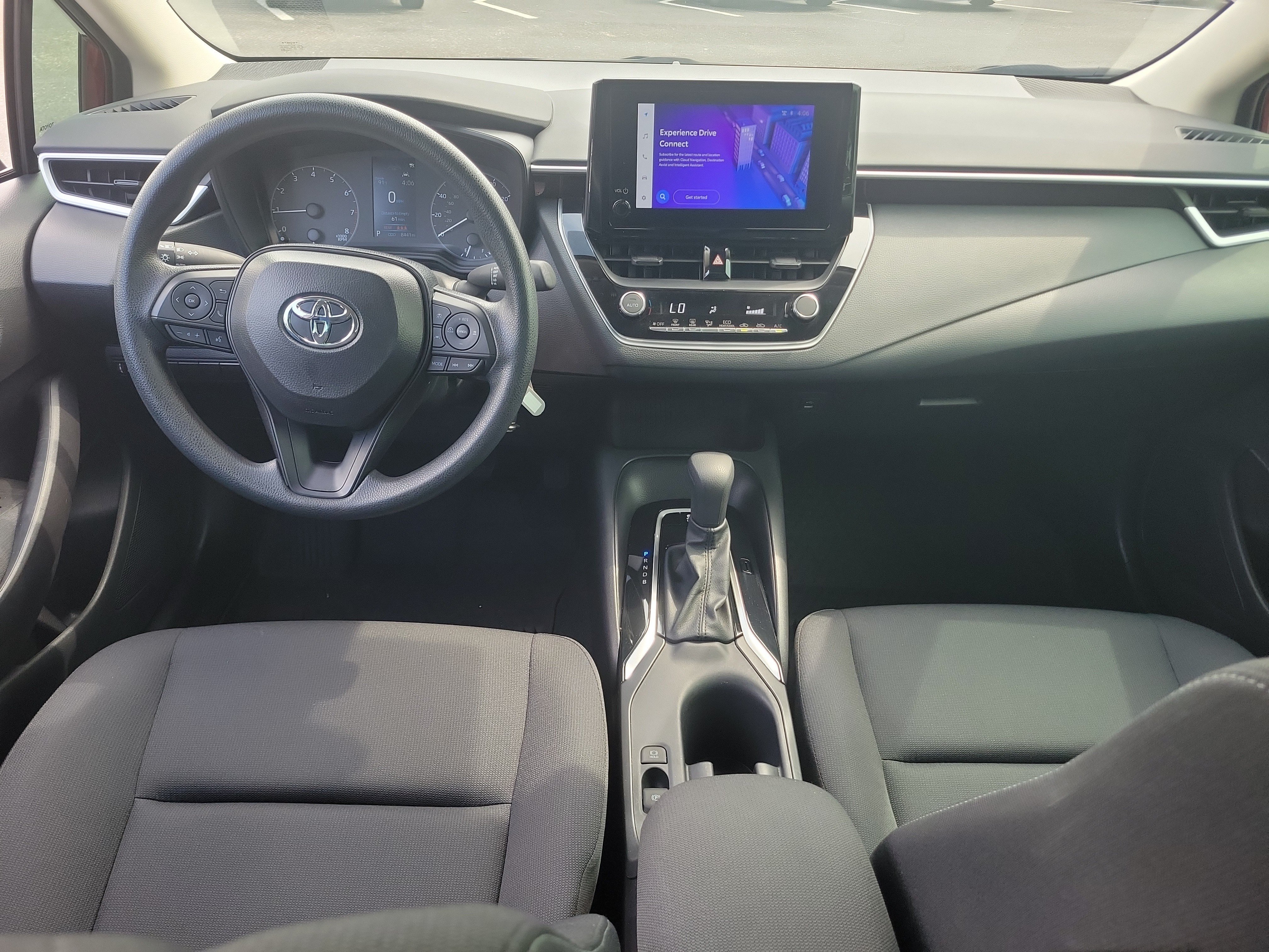 Used 2025 Pearl Toyota LE image 14