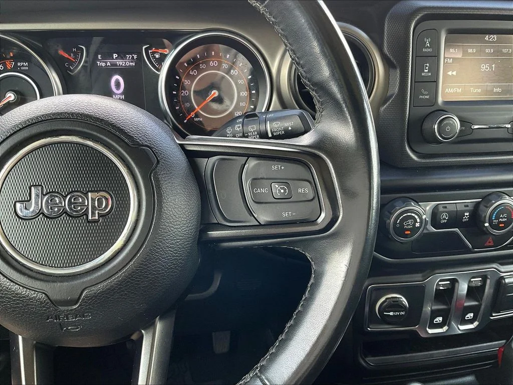 Used 2019 Silver Jeep Sport S image 32
