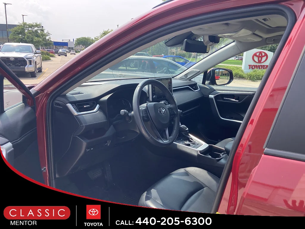 Used 2019 Ruby Flare Pearl Toyota Limited image 3
