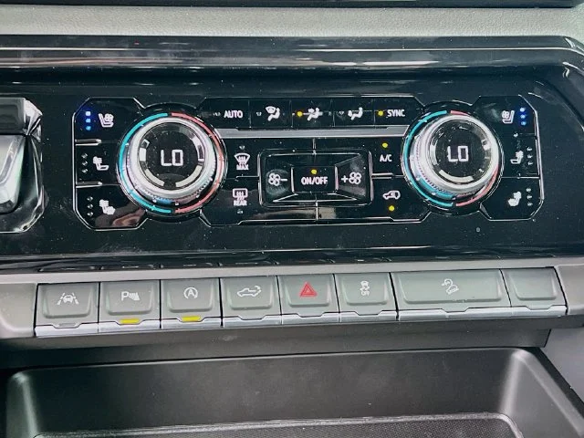 2026 GMC Sierra 1500 AT4 - Photo 11