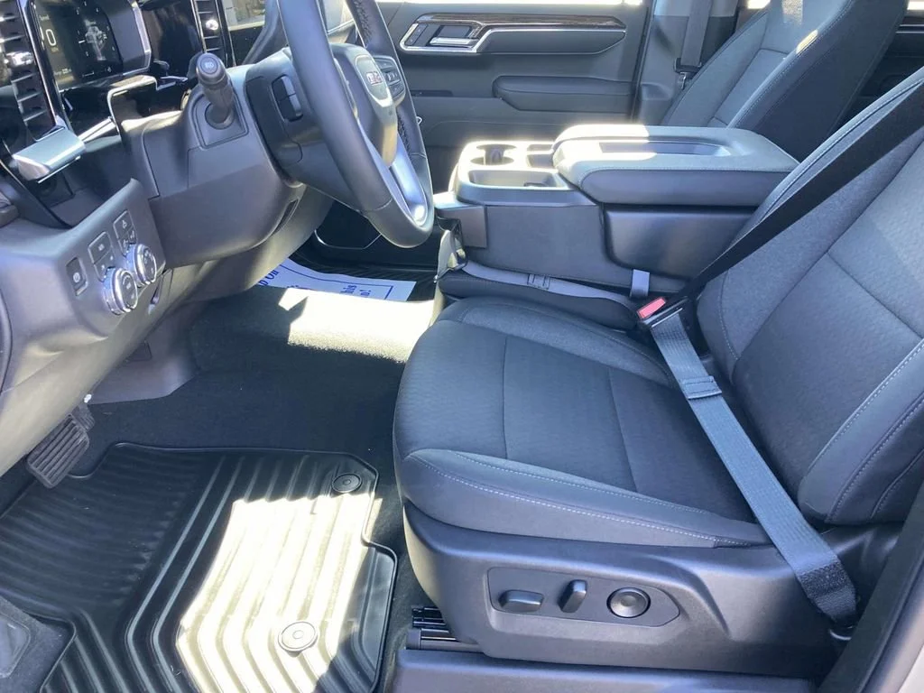 New 2026 Sterling Metallic GMC SLE image 16
