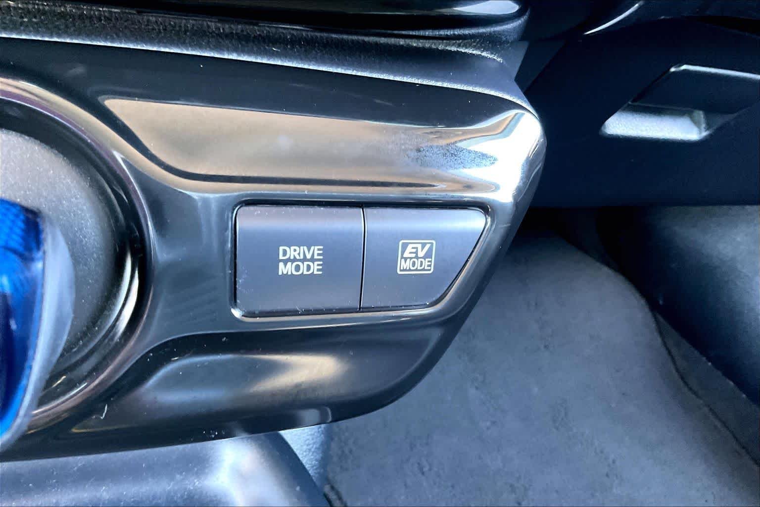 Used 2017 Magnetic Gray Metallic Toyota Two image 30