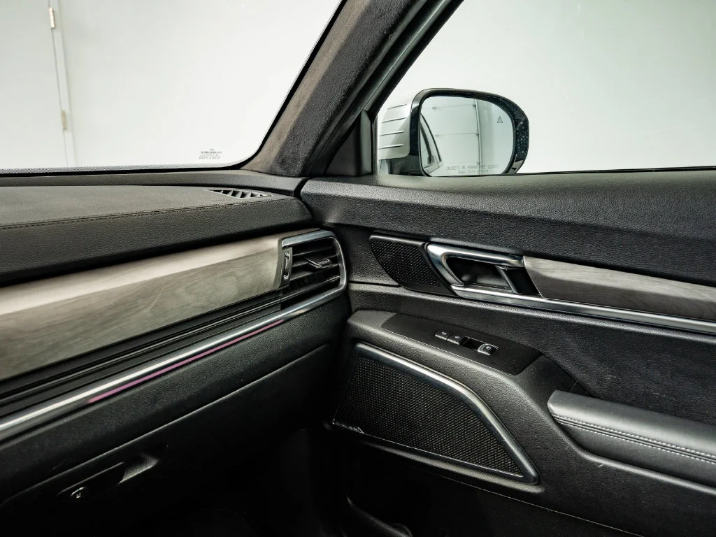 Used 2023 Wolf Gray Kia SX-Prestige X-Line image 40