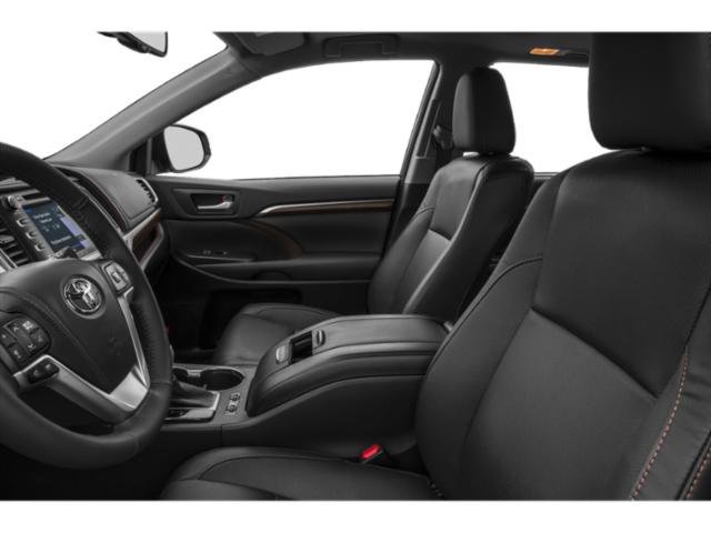 Used 2015  Toyota Limited image 9