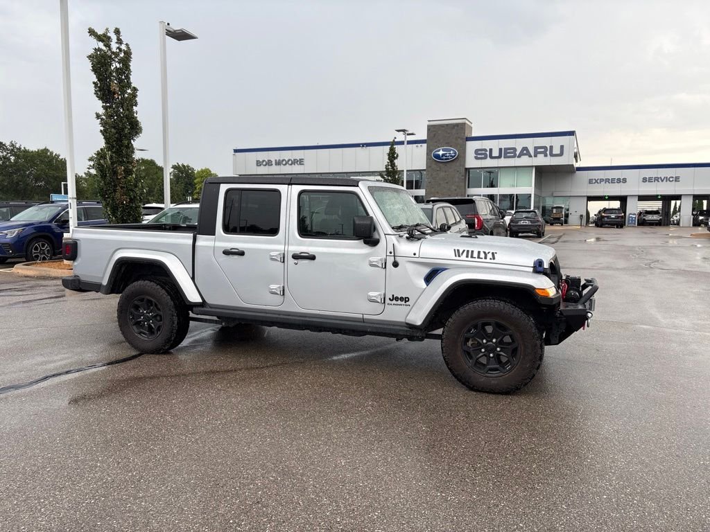 Used 2022 Silver Jeep Willys image 1