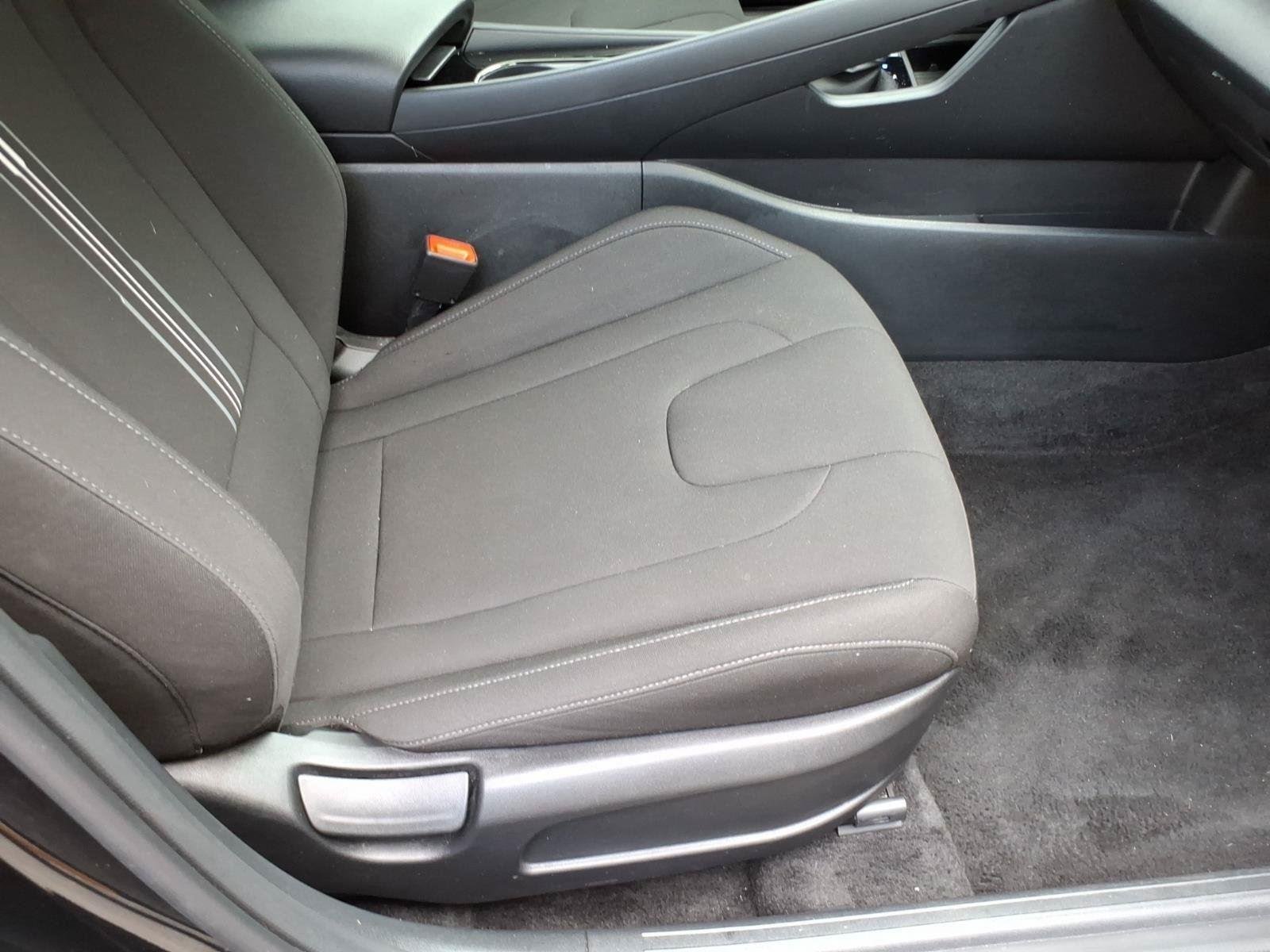 Used 2023 Onyx Black Hyundai SEL image 23