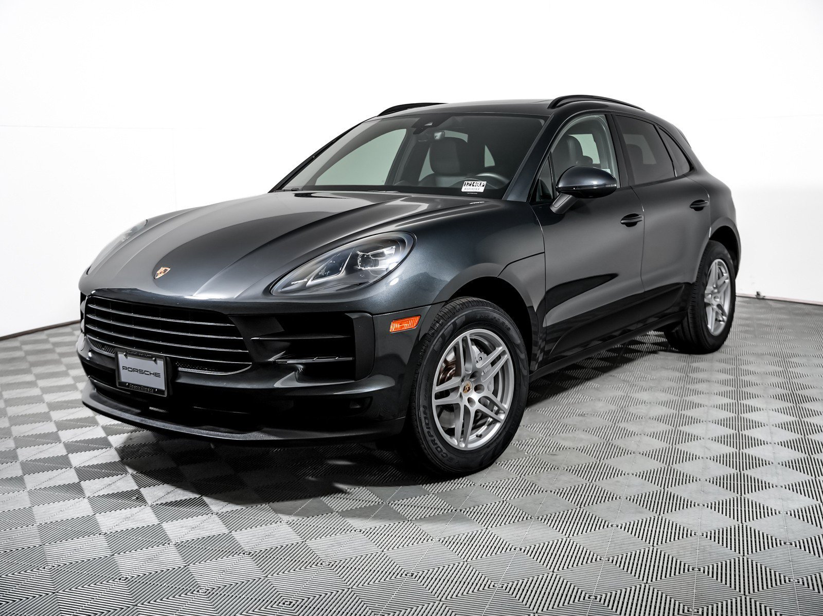 2021 Porsche Macan