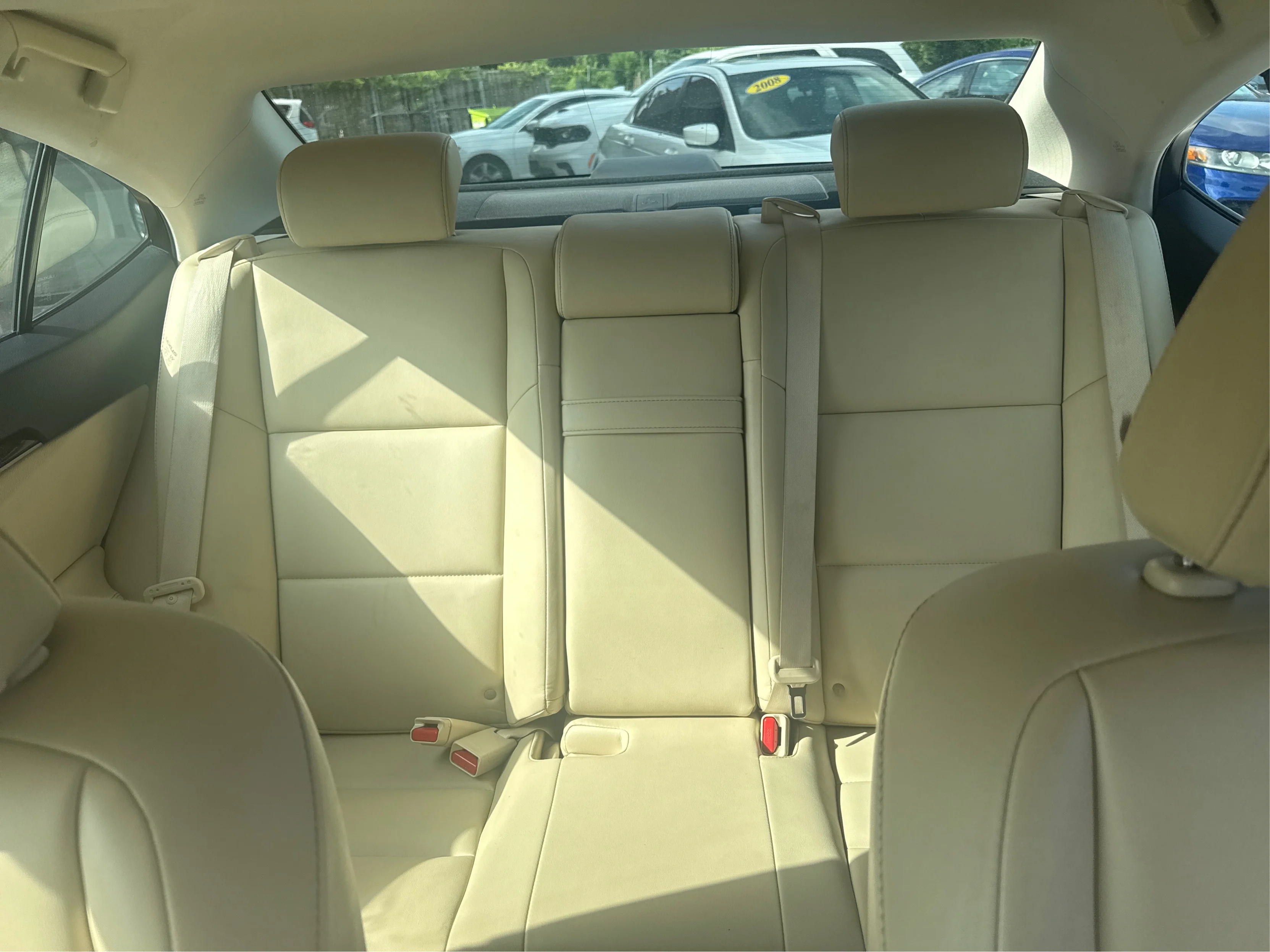 Used 2013 White Lexus Base image 15