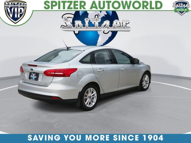 Used 2016  Ford SE image 9