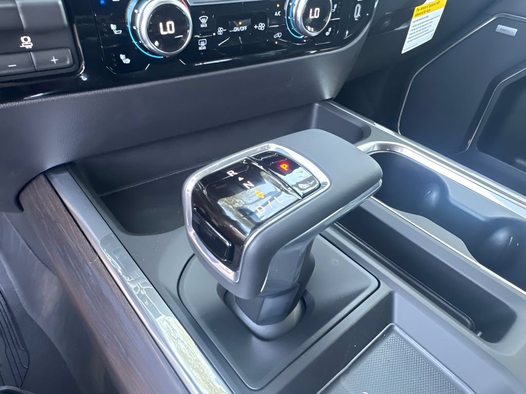 2026 GMC Sierra 1500 SLT - Photo 11