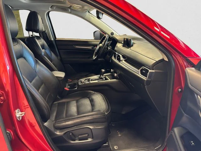 Used 2020 Red Mazda Grand Touring image 16