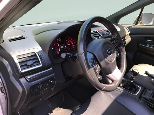 Used 2017 Silver Subaru Limited image 14