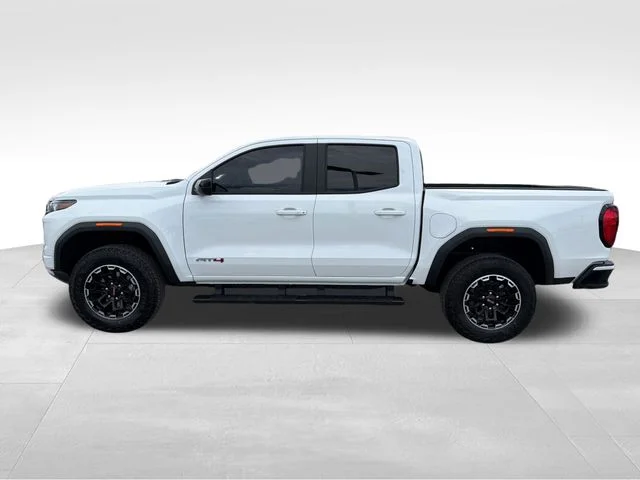 Used 2026 White GMC AT4 image 4