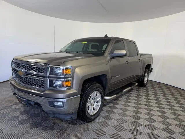 Used 2015 Brown Chevrolet LT image 3