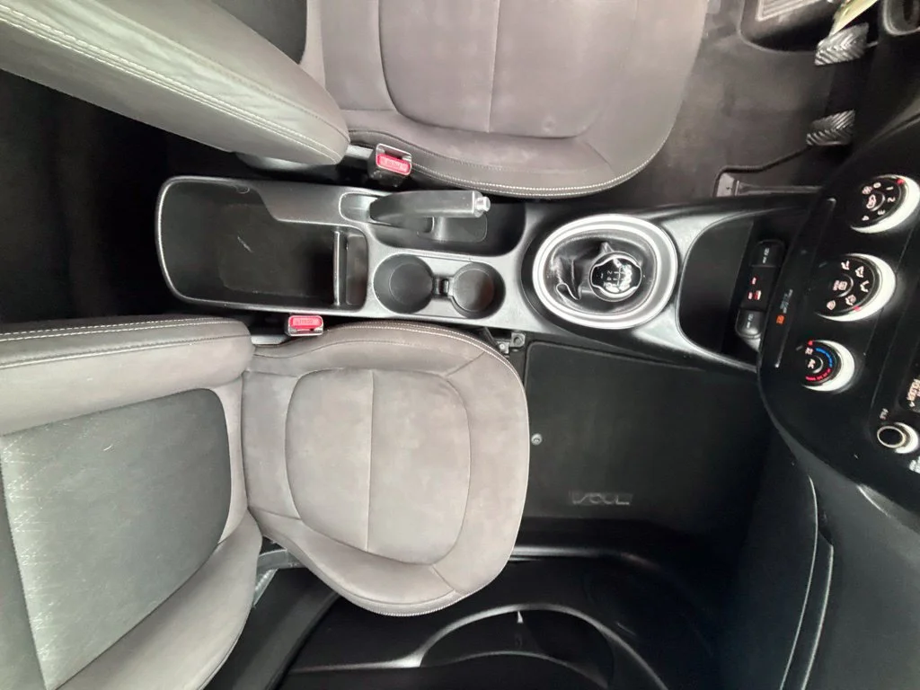 Used 2016 Black Kia Base image 15