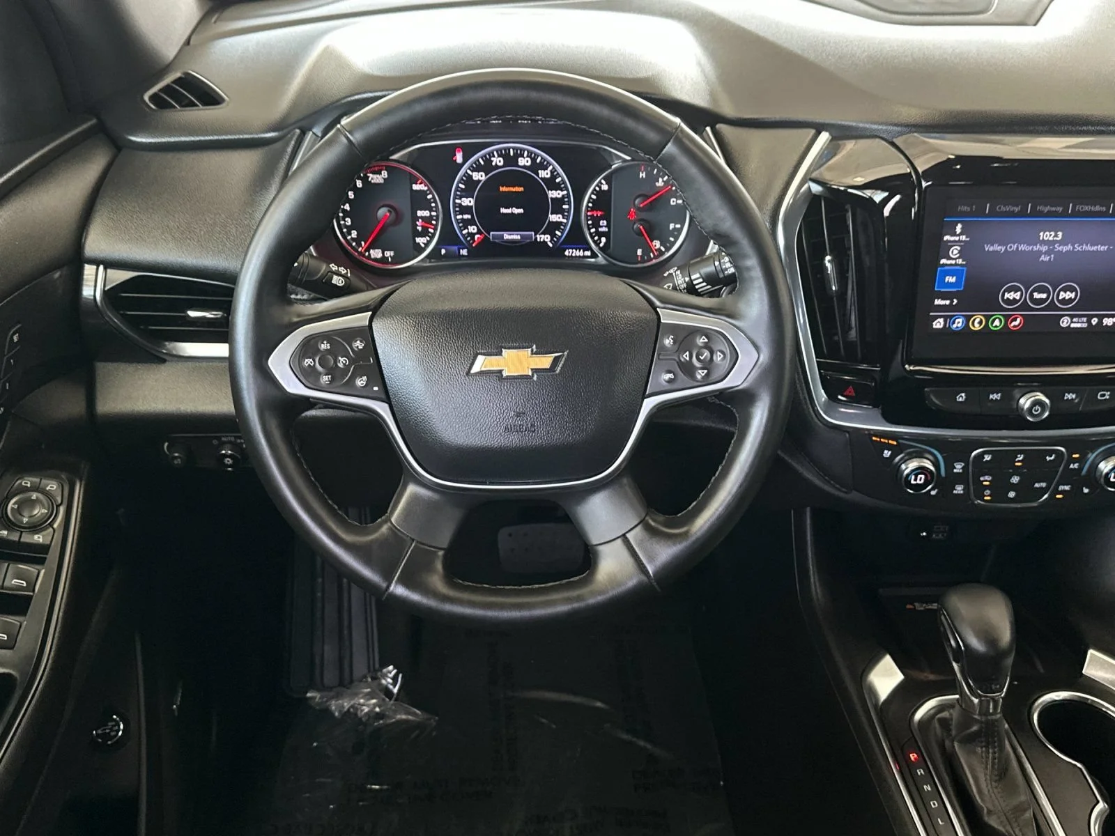 Used 2023 SUMMIT WHITE Chevrolet High Country image 14