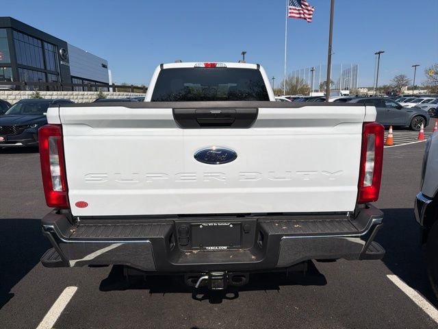 New 2026 White Ford XLT image 5