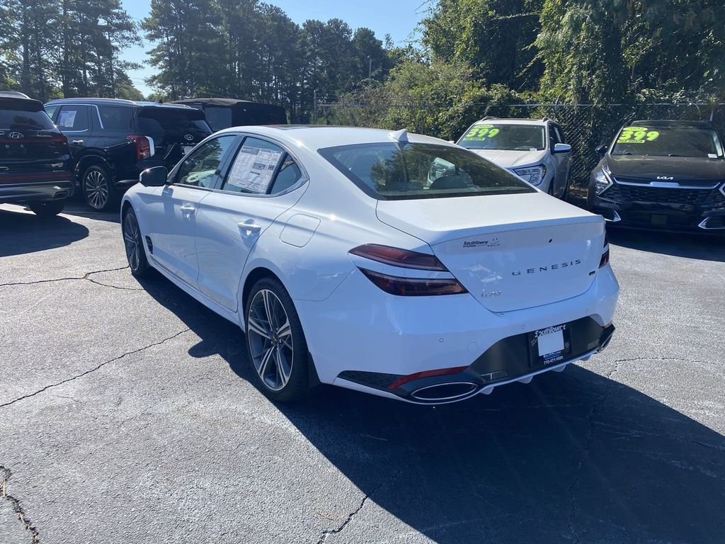 New 2025 White Genesis 3.3T SPORT PRESTIGE image 8