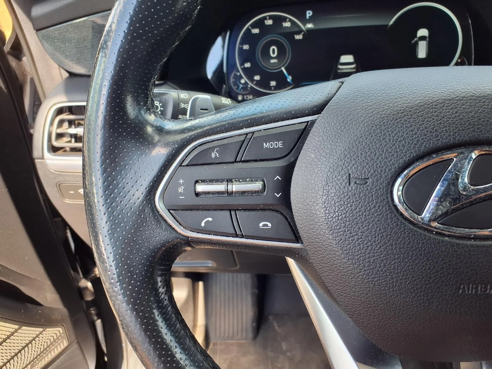 Used 2020 Steel Graphite Hyundai Limited image 13