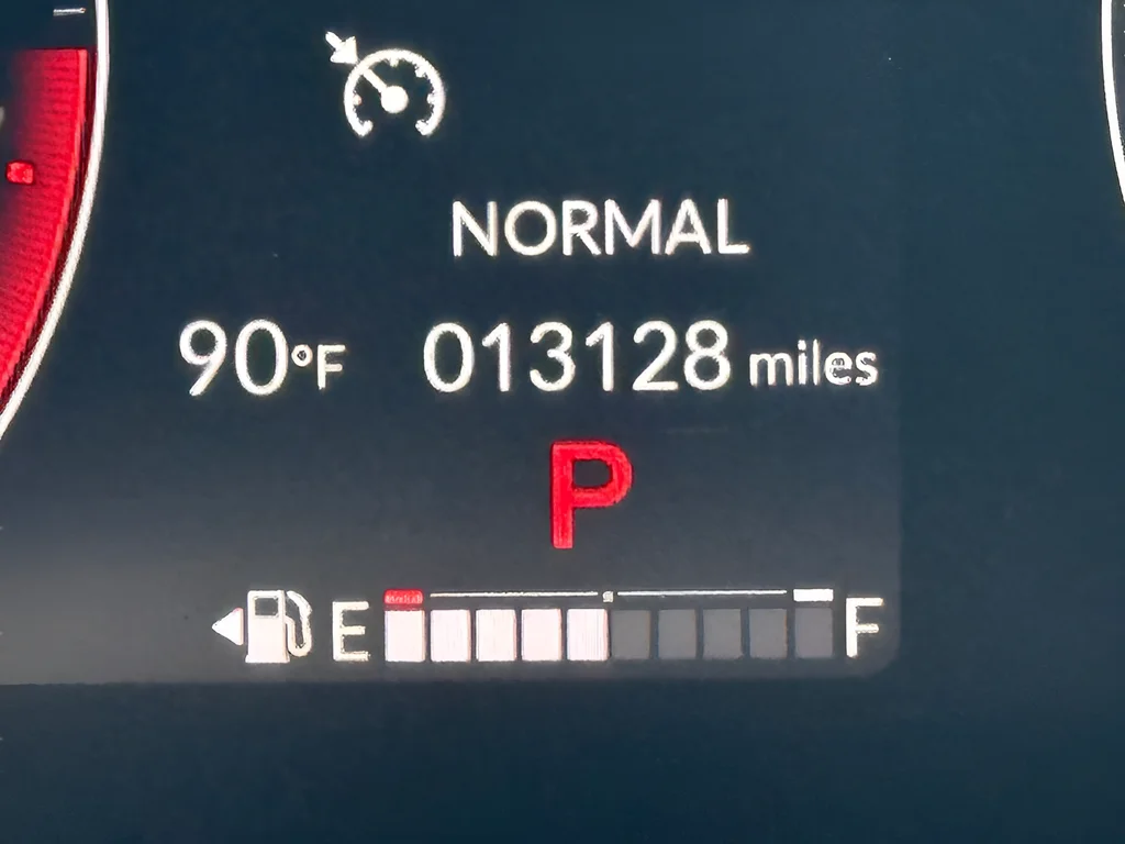 2025 Honda HR-V LX - Photo 23