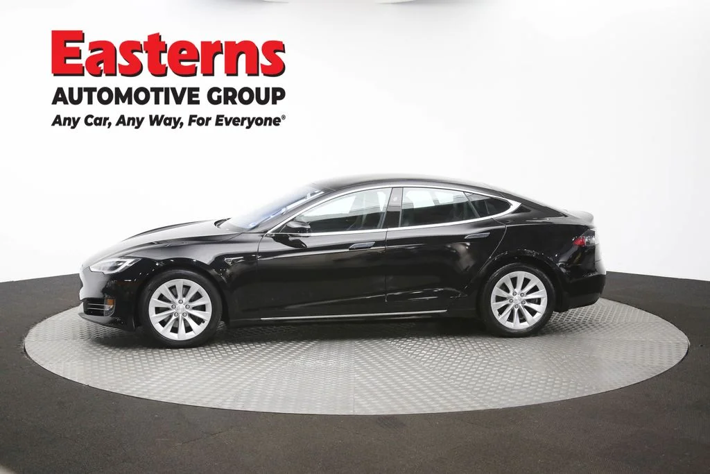 Used 2018 Black Tesla 75D image 54