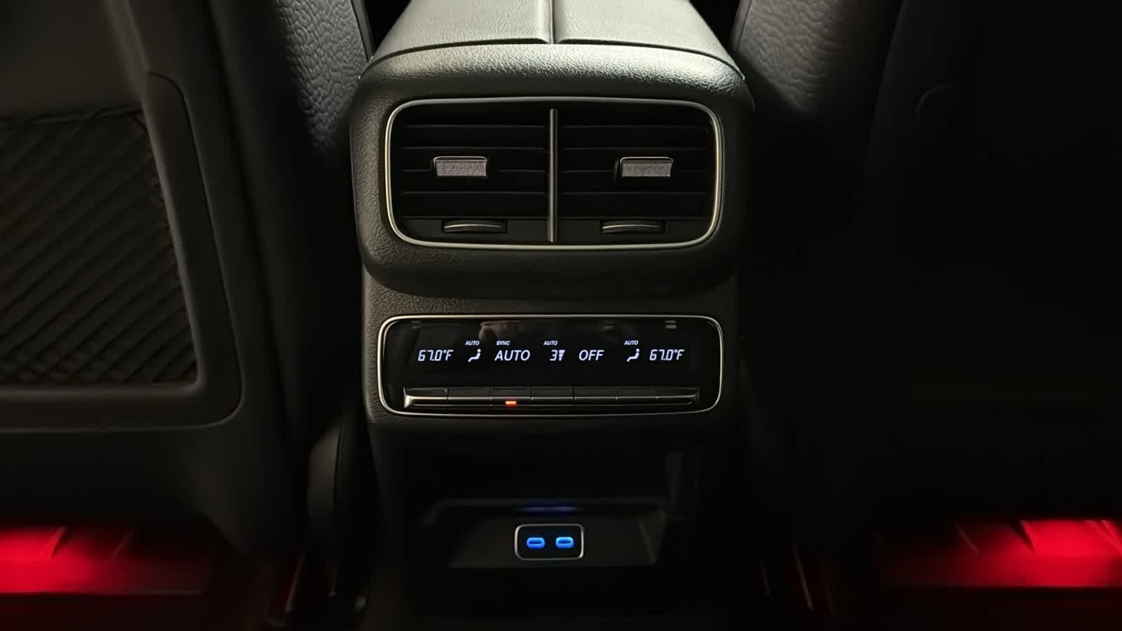 New 2026 MANUFAKTUR Alpine Grey Mercedes-Benz GLE 580 image 30