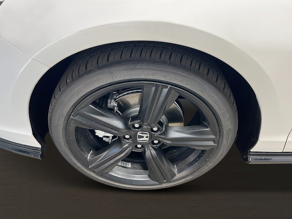 2026 Honda Accord Hybrid Sport-L - Photo 11