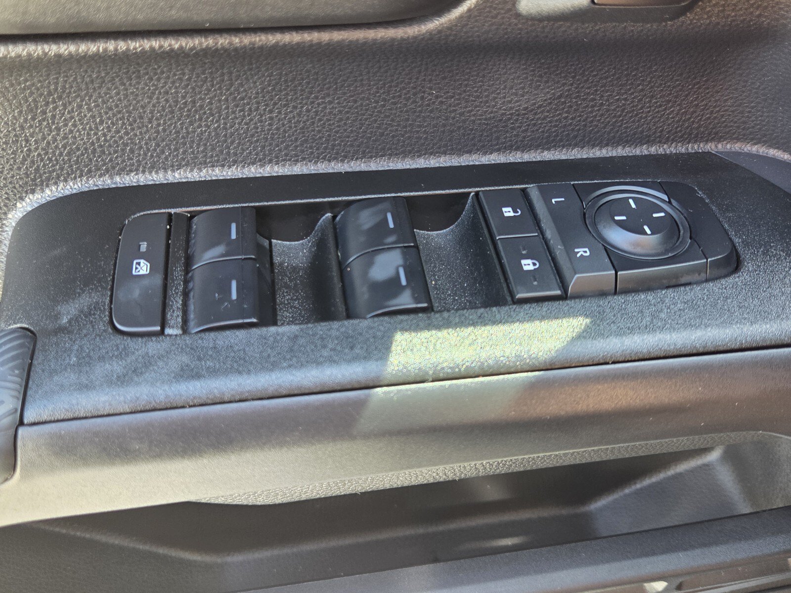 Used 2025 Wind Chill Pearl Toyota TRD Sport Premium image 13