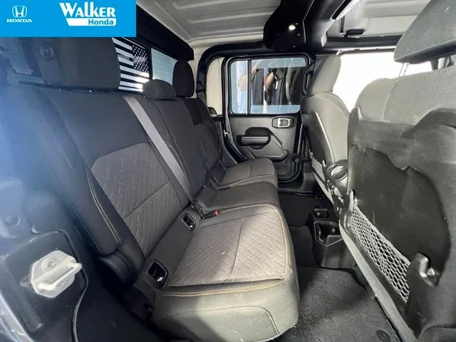 Used 2024 Crystal Metallic Jeep Mojave image 40