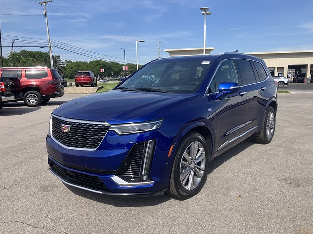 2025 Cadillac XT6