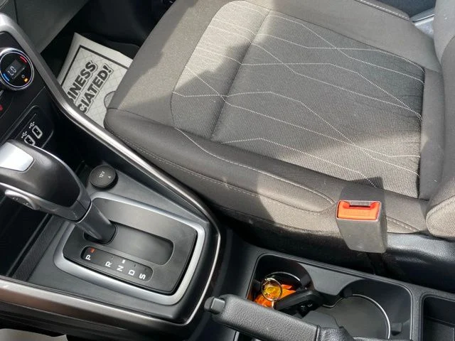 Used 2019 Red Ford SE image 17