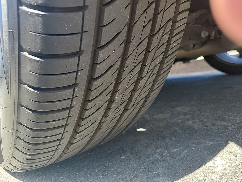 2020 Dodge Charger GT photo 6