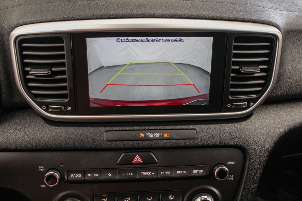 Used 2020 Red Kia LX image 27