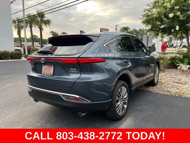 Used 2021 Gray Toyota XLE image 3